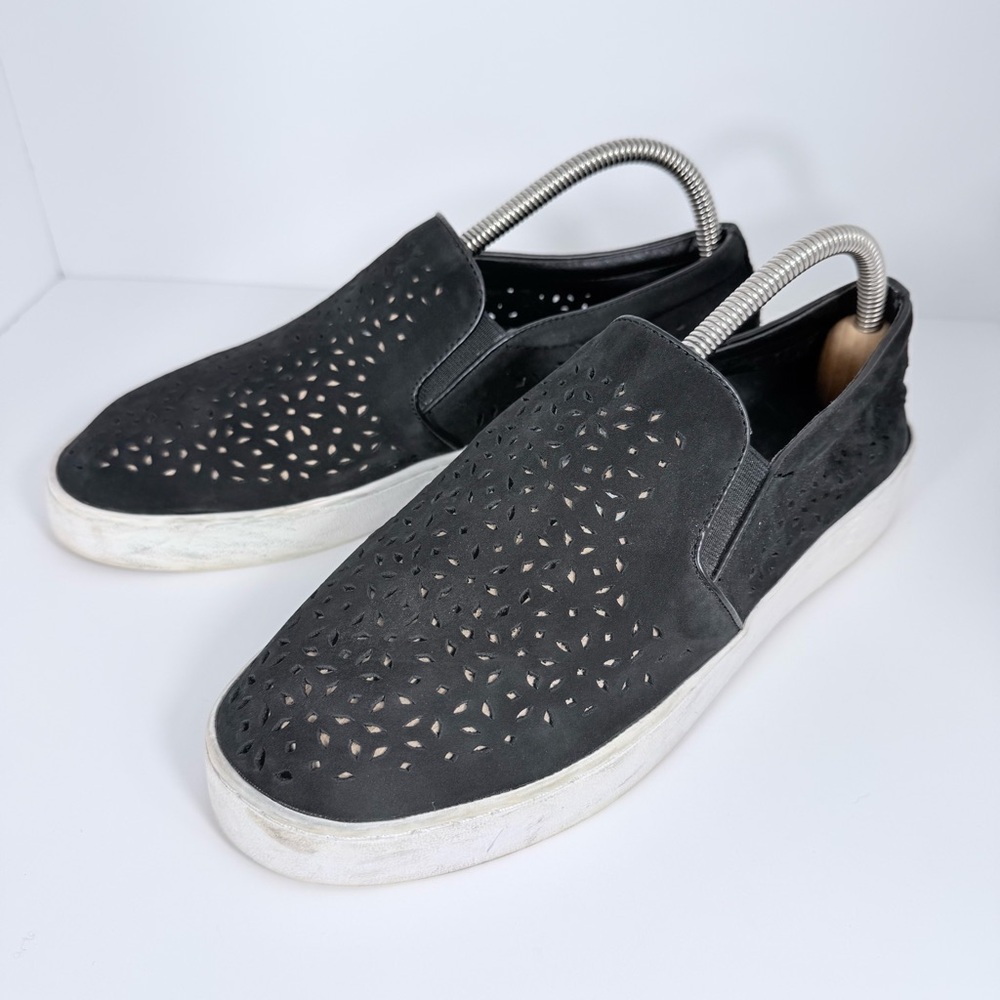 Vionic Splendid Midi Perf Women Size 9.5 Slip On Suede Leather Sneakers Black